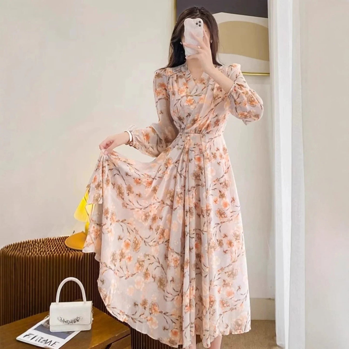 Temperament Long Sleeve V-neck French Chiffon Floral Dress - The Velcrow